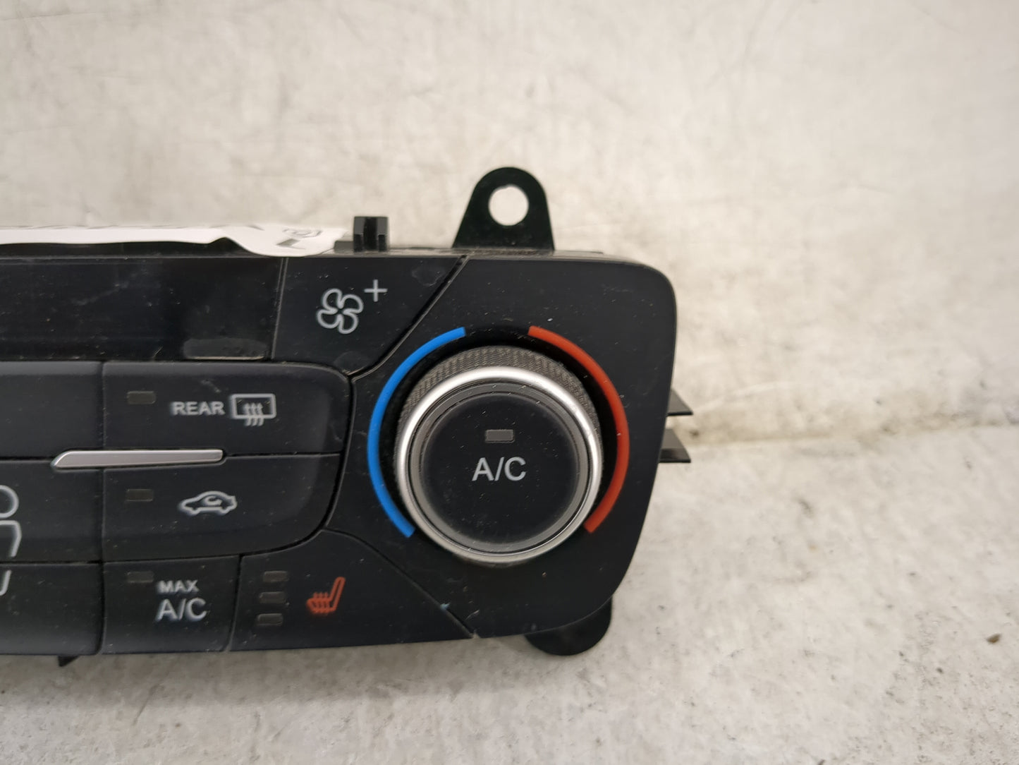 2018-2019 Ford Escape Climate Control Module Temperature AC/Heater Replacement P/N:GJ5T-18C612-CH Fits Fits 2018 2019 OEM Us