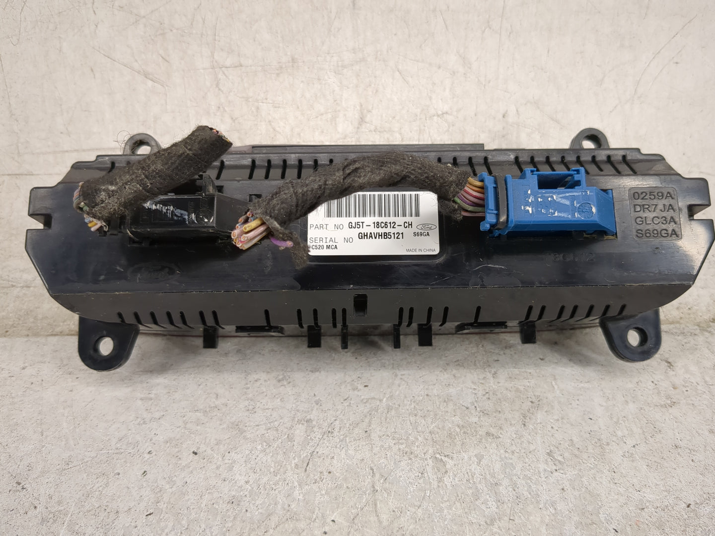 2018-2019 Ford Escape Climate Control Module Temperature AC/Heater Replacement P/N:GJ5T-18C612-CH Fits Fits 2018 2019 OEM Us
