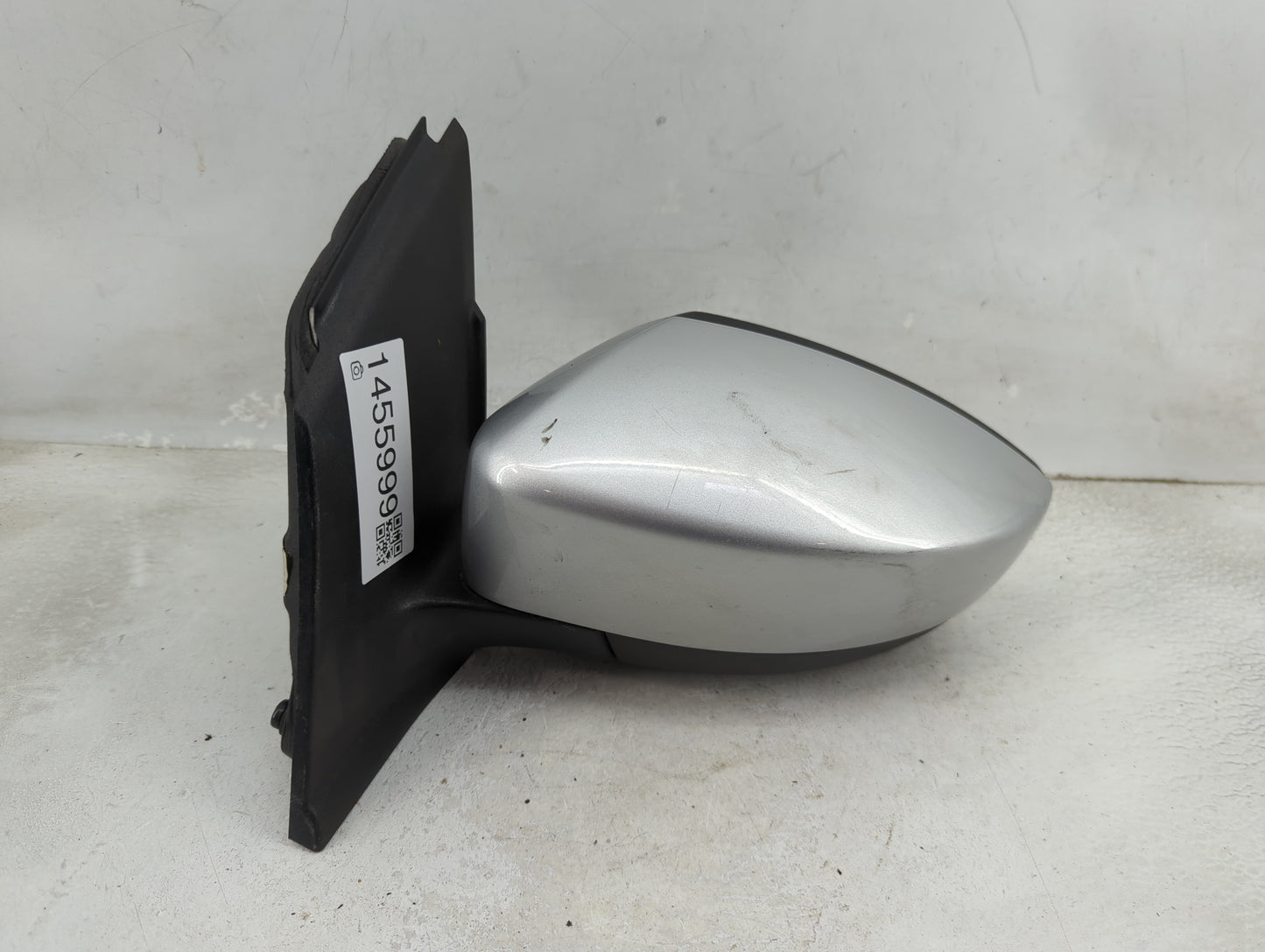 2017-2019 Ford Escape Driver Side View Mirror - Left Door Mirror OEM Used - Oemusedautoparts1.com