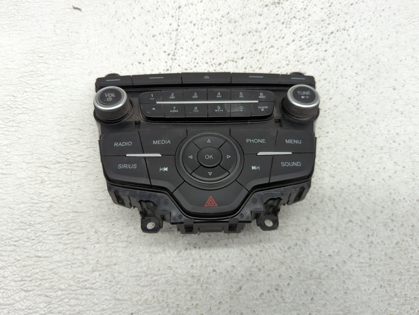 2018 Ford Escape Radio AM FM Cd Player Receiver Replacement P/N:F1ET18K811 4F571-BB Fits OEM Used Auto Parts - Oemusedautopa