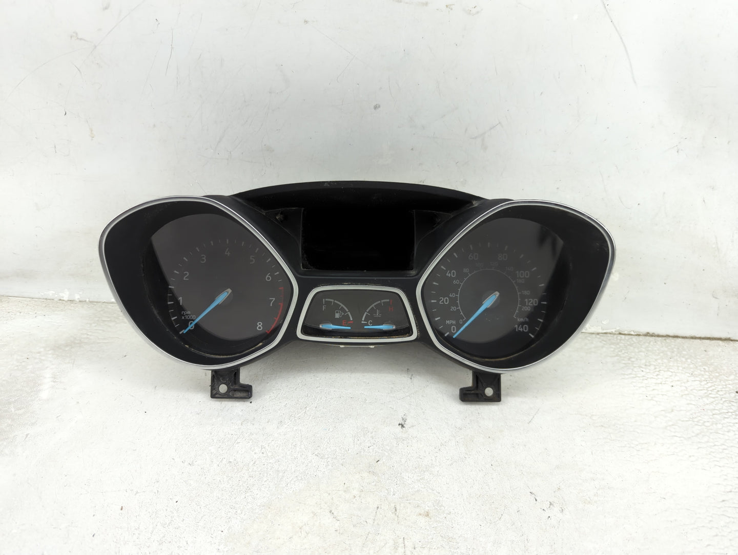 2018 Ford Escape Instrument Cluster Speedometer Gauges P/N:VPCL8F-10894-B Miles: Fits OEM Used Auto Parts - Oemusedautoparts