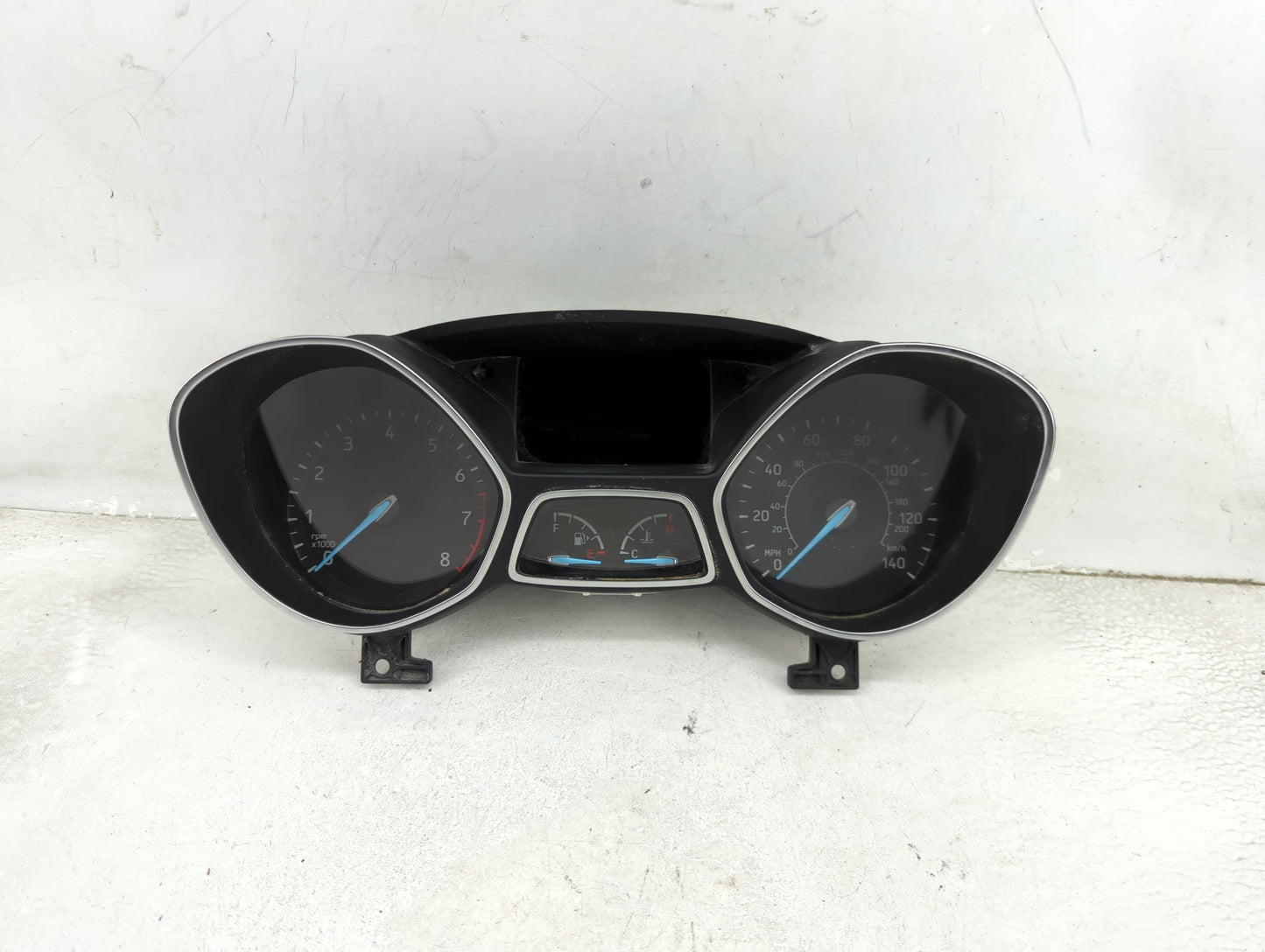2018 Ford Escape Instrument Cluster Speedometer Gauges P/N:VPCL8F-10894-B Miles: Fits OEM Used Auto Parts - Oemusedautoparts
