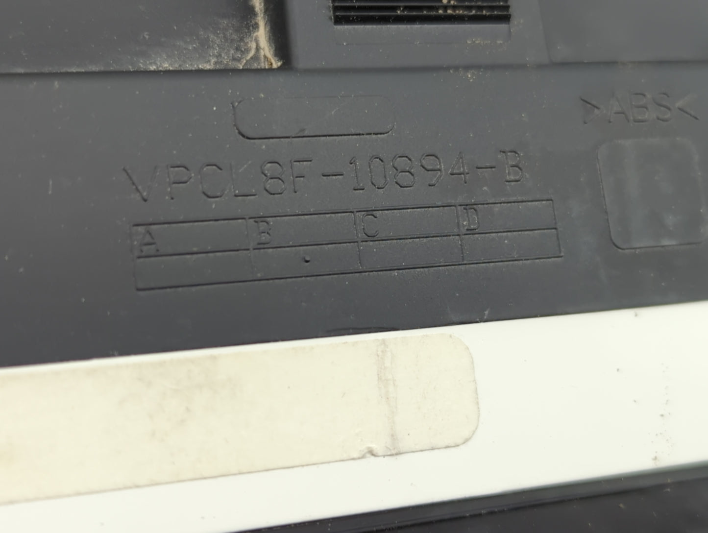 2018 Ford Escape Instrument Cluster Speedometer Gauges P/N:VPCL8F-10894-B Miles: Fits OEM Used Auto Parts - Oemusedautoparts