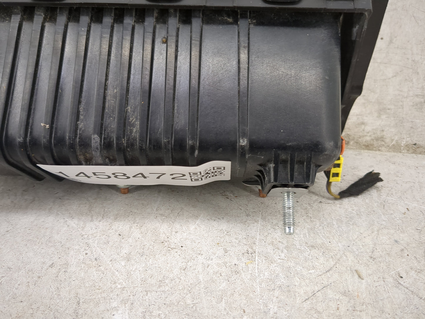 2018 Ford Escape Air Bag Passenger Right Dashboard OEM P/N:GJ54-78042A01-AB35B8 DTU81H53AFX, F9C9E Fits OEM Used Auto Parts 