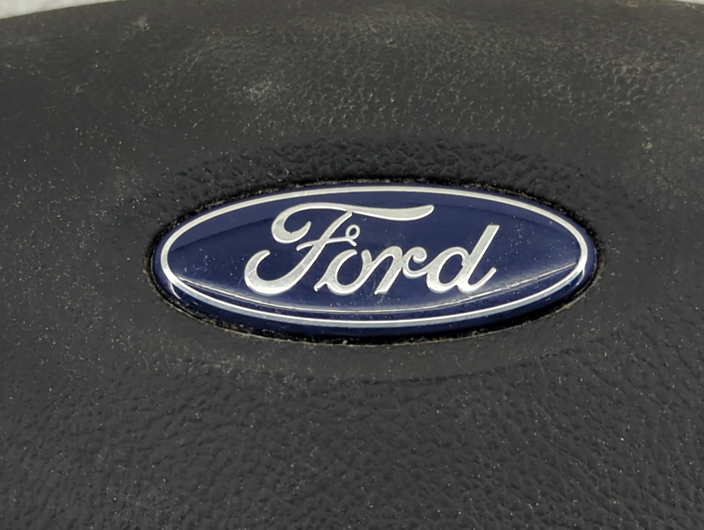 2017-2019 Ford Escape Air Bag Driver Left Steering Wheel Mounted Black - Oemusedautoparts1.com