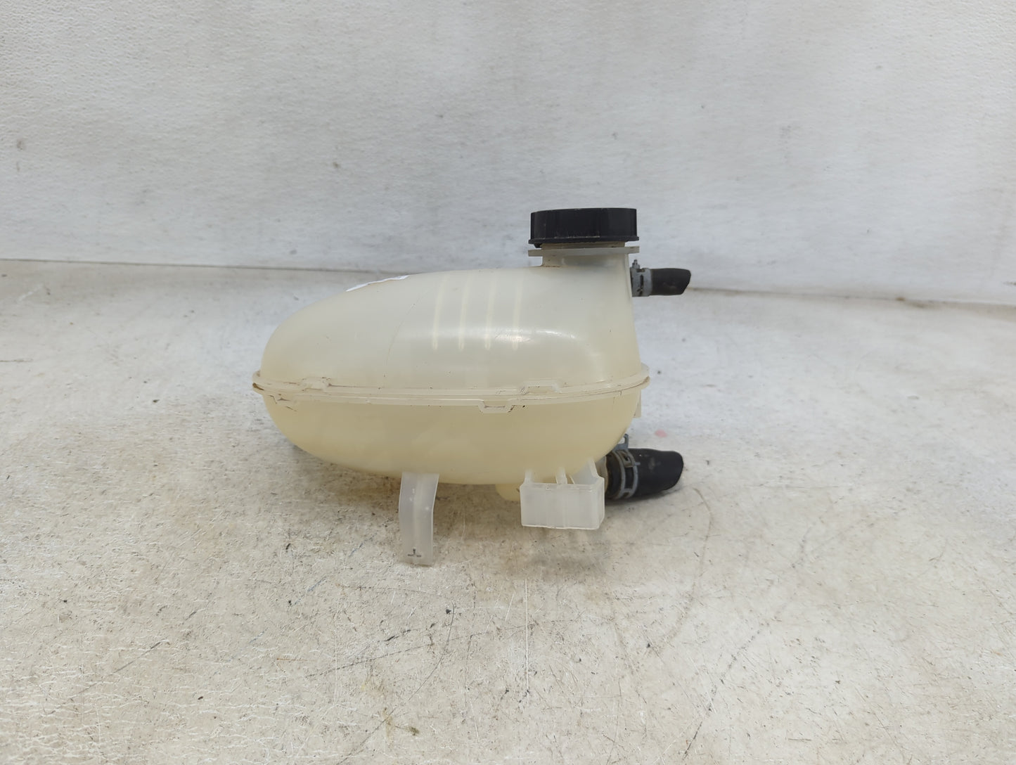 2017-2019 Ford Escape Radiator Coolant Overflow Expansion Tank Bottle 1460039 - Oemusedautoparts1.com