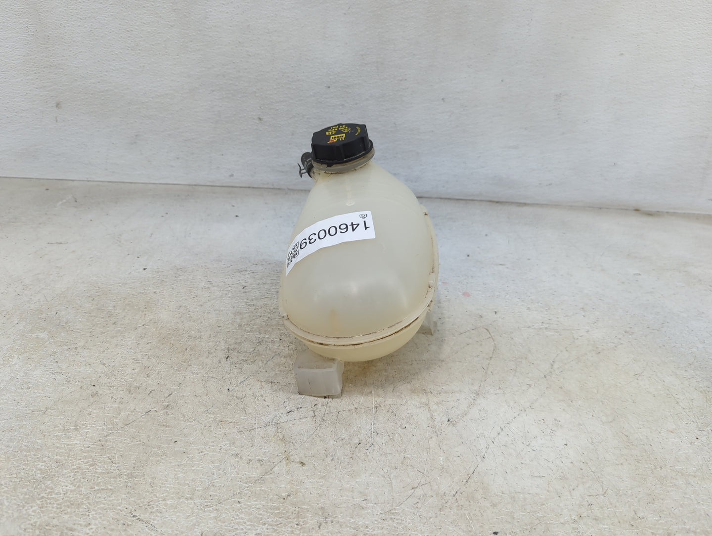 2017-2019 Ford Escape Radiator Coolant Overflow Expansion Tank Bottle 1460039 - Oemusedautoparts1.com