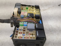 2018 Ford Escape Fusebox Fuse Box Panel Relay Module P/N:AV6T-14A142-AB Fits OEM Used Auto Parts - Oemusedautoparts1.com