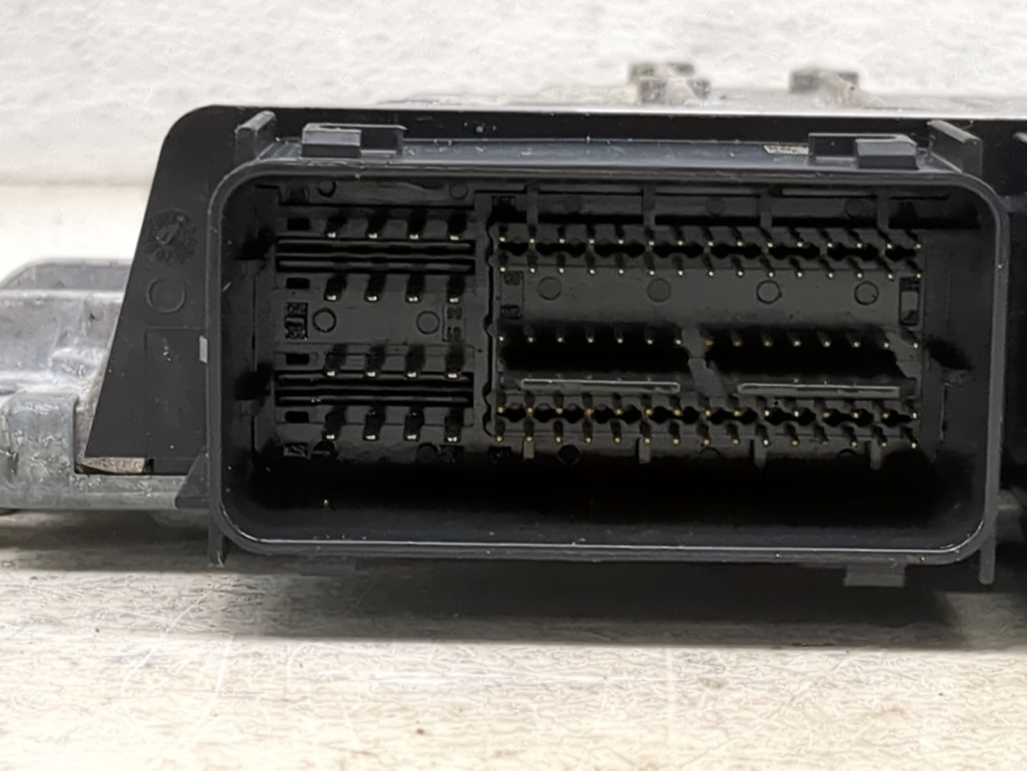 2017-2019 Ford Escape PCM Engine Control Computer ECU ECM PCU OEM P/N:FV6A-12B684-AB HJ5A-12A650-MA Fits Fits 2017 2018 2019