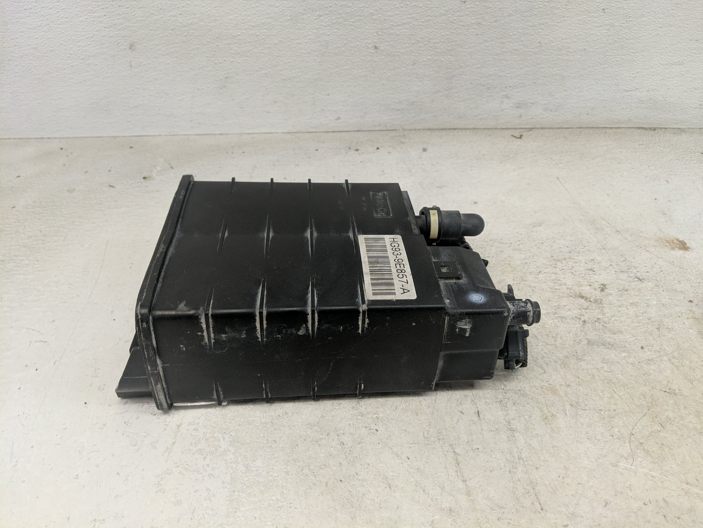 2018 Ford Escape Fuel Vapor Charcoal Canister 1462033 - Oemusedautoparts1.com
