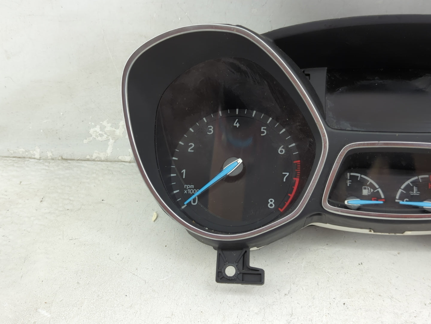 2018 Ford Escape Instrument Cluster Speedometer Gauges P/N:CJ5T-10849-TA JJ5T-10849-TC, CL8F-10894-B Miles:117K Fits OEM Use