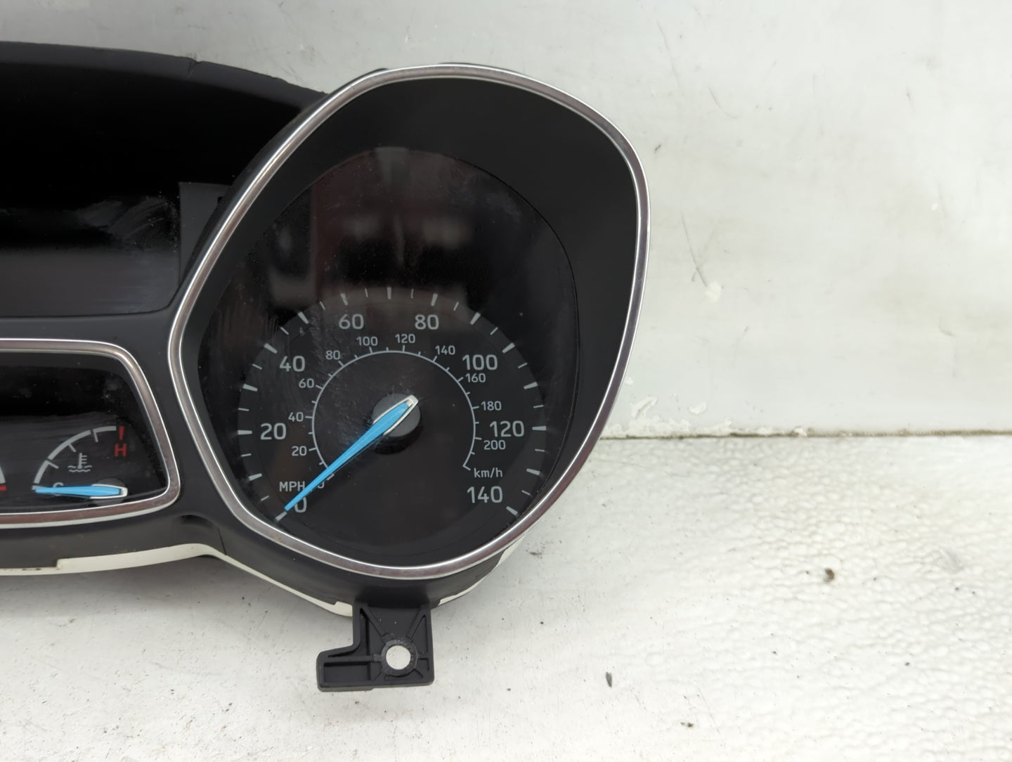 2018 Ford Escape Instrument Cluster Speedometer Gauges P/N:CJ5T-10849-TA JJ5T-10849-TC, CL8F-10894-B Miles:117K Fits OEM Use