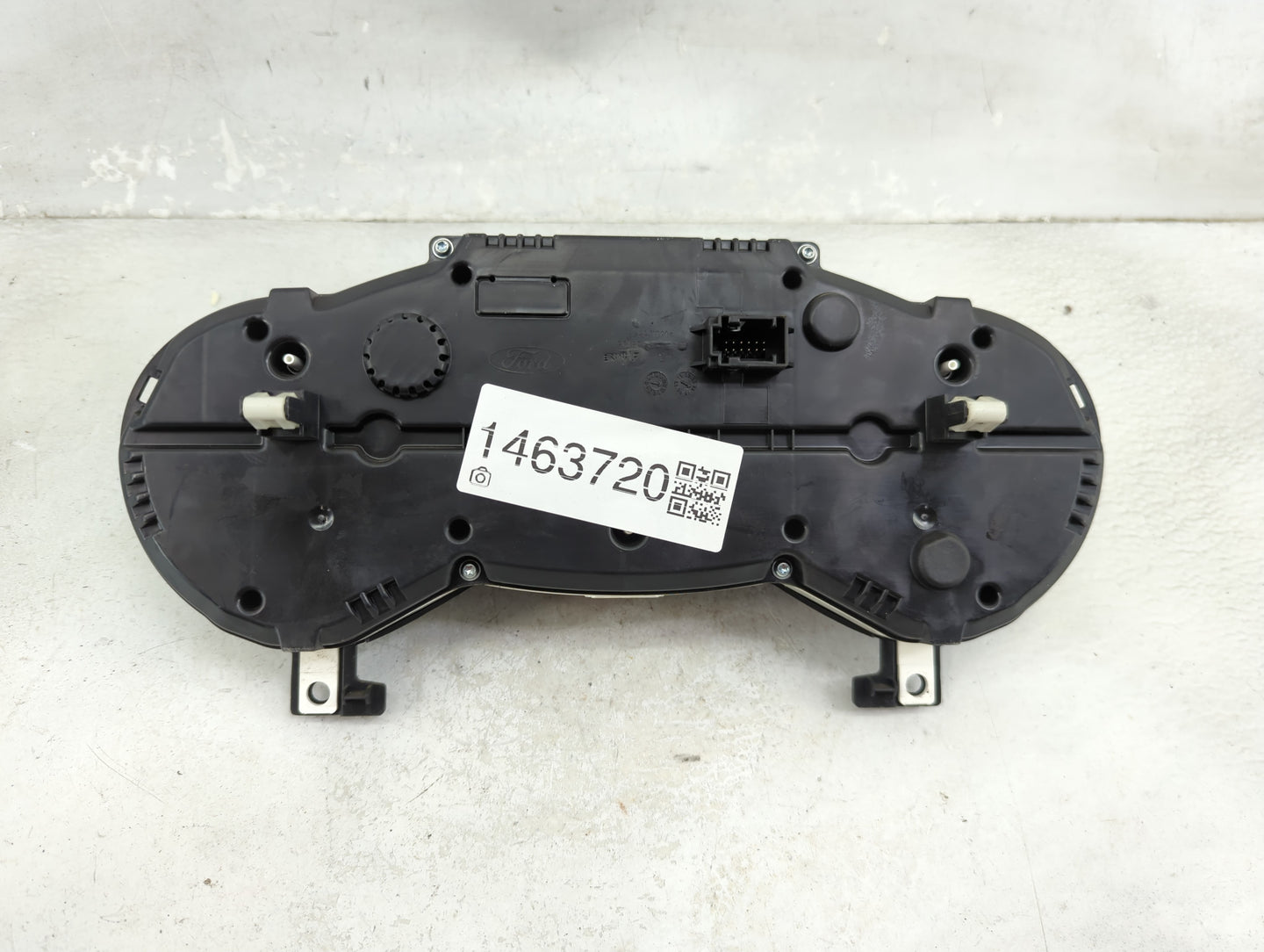 2018 Ford Escape Instrument Cluster Speedometer Gauges P/N:CJ5T-10849-TA JJ5T-10849-TC, CL8F-10894-B Miles:117K Fits OEM Use