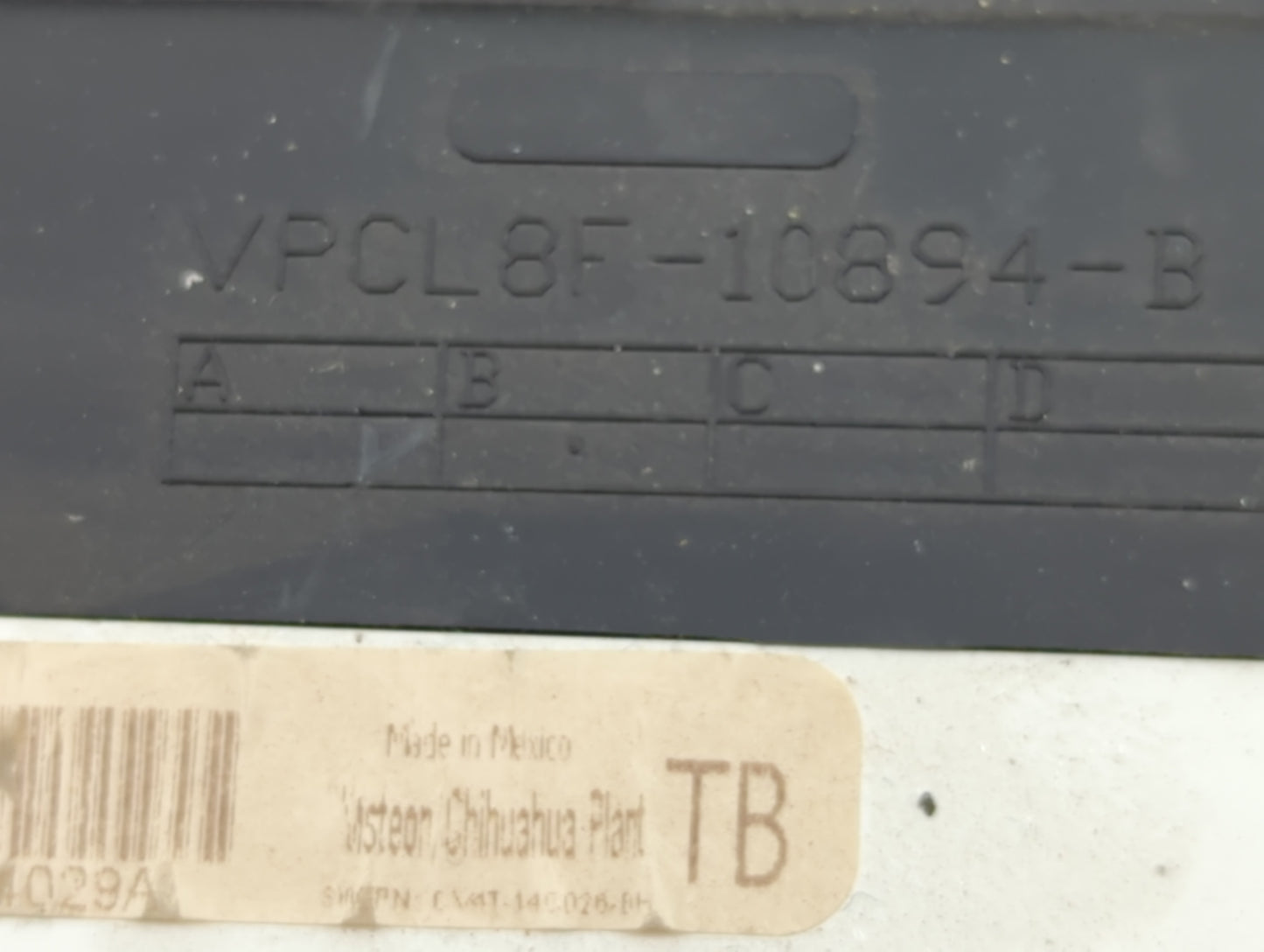 2018 Ford Escape Instrument Cluster Speedometer Gauges P/N:CJ5T-10849-TA JJ5T-10849-TC, CL8F-10894-B Miles:117K Fits OEM Use