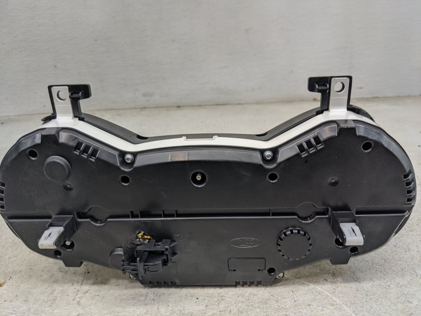 2018 Ford Escape Instrument Cluster Speedometer Gauges P/N:JJ5T-10849-TC J5T-10849-TA Miles:70K Fits OEM Used Auto Parts - O