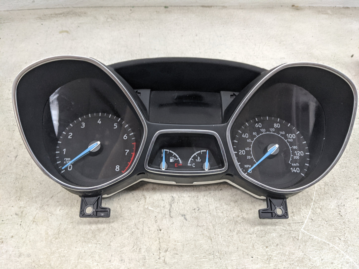 2018 Ford Escape Instrument Cluster Speedometer Gauges P/N:JJ5T-10849-TA JJ5T-10849-TC, V PCL 8F-10894-B Miles:55K Fits OEM 
