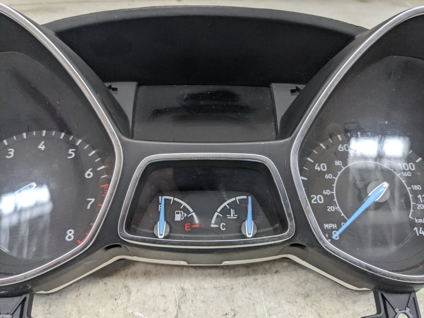 2018 Ford Escape Instrument Cluster Speedometer Gauges P/N:JJ5T-10849-TA JJ5T-10849-TC, V PCL 8F-10894-B Miles:55K Fits OEM 