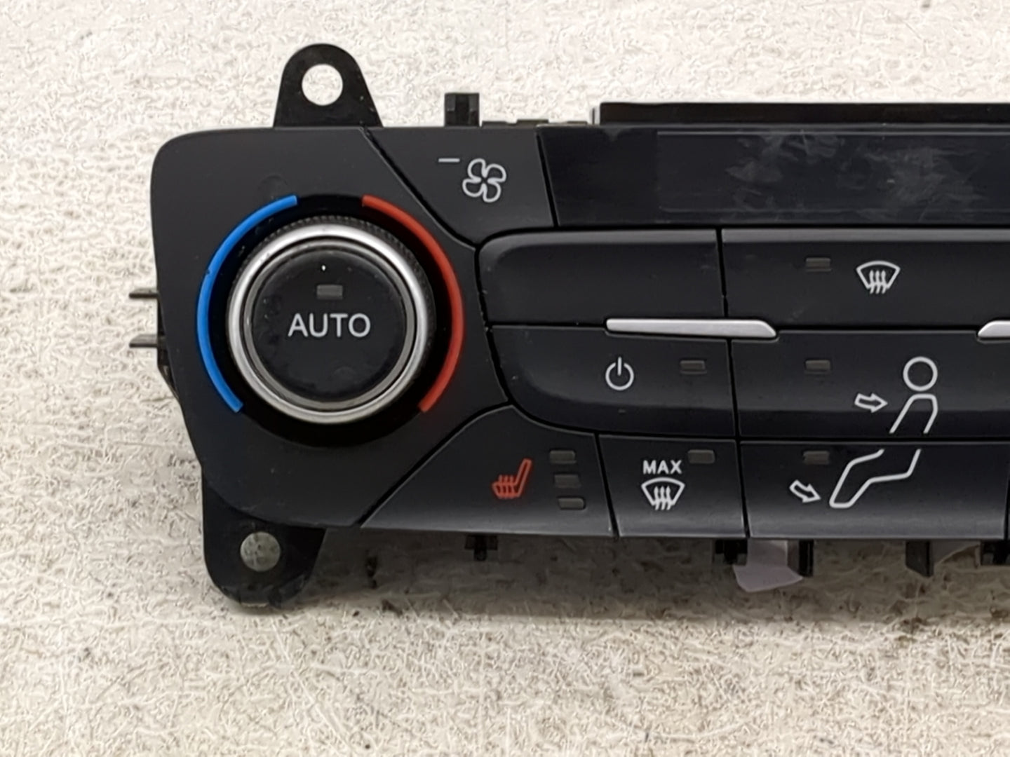 2018-2019 Ford Escape Climate Control Module Temperature AC/Heater Replacement P/N:GJ5T-18C612-CJ GJ5T-18C612-CH Fits OEM Us