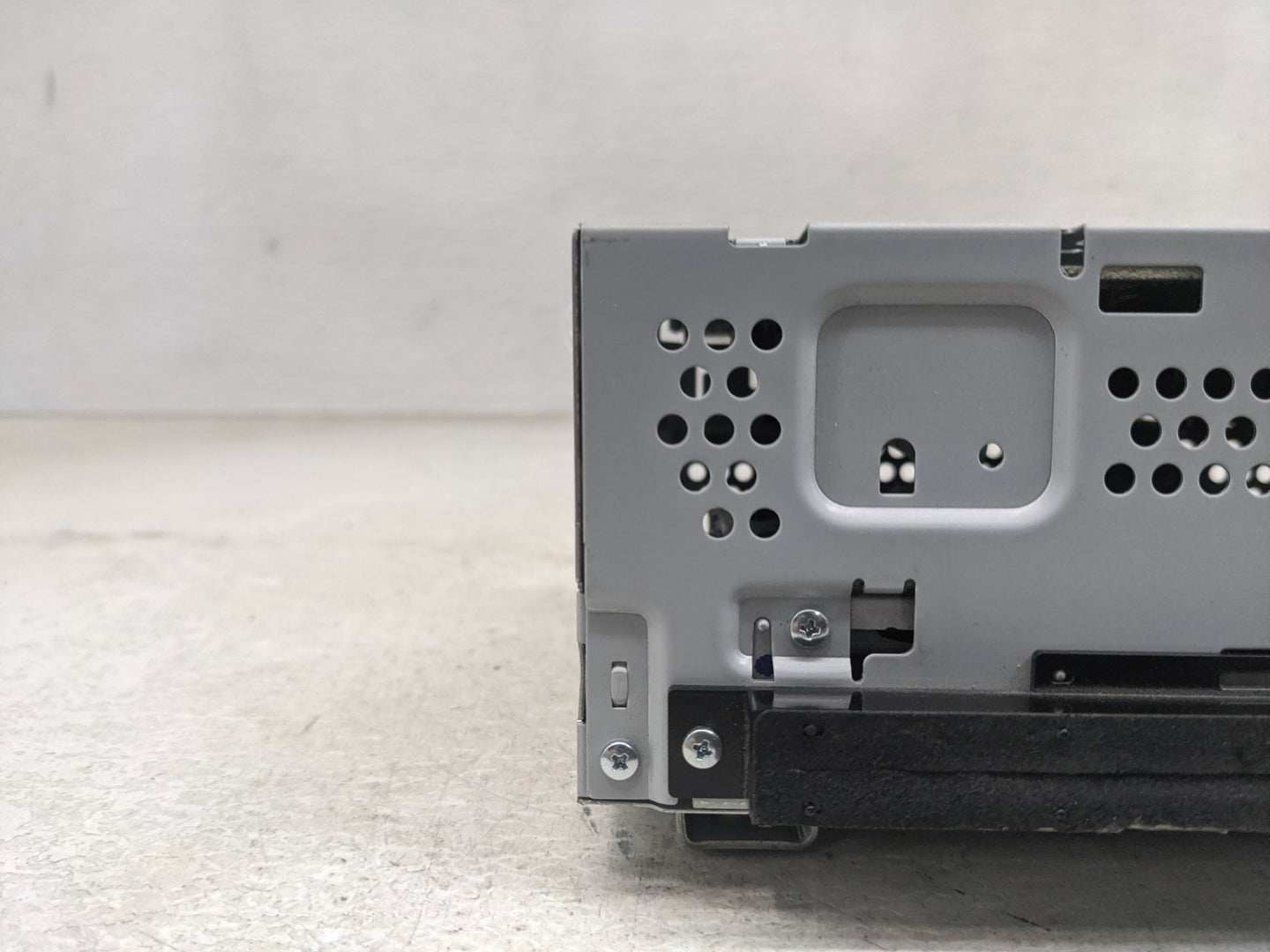 2018 Ford Escape Radio AM FM Cd Player Receiver Replacement P/N:GJ5T-19C107-AE CQ-CJ36N04MD, 0003220TCQ-CJ36N04MD Fits OEM U