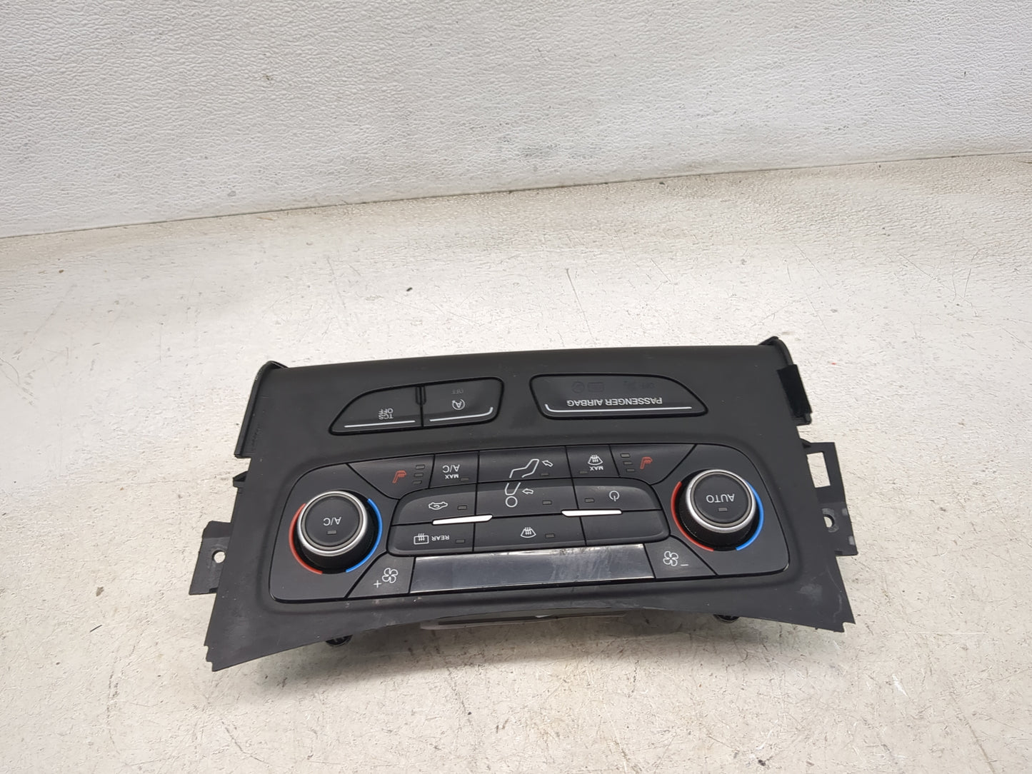 2018-2019 Ford Escape Climate Control Module Temperature AC/Heater Replacement P/N:GJ5T-18C612-CJ Fits Fits 2018 2019 OEM Us