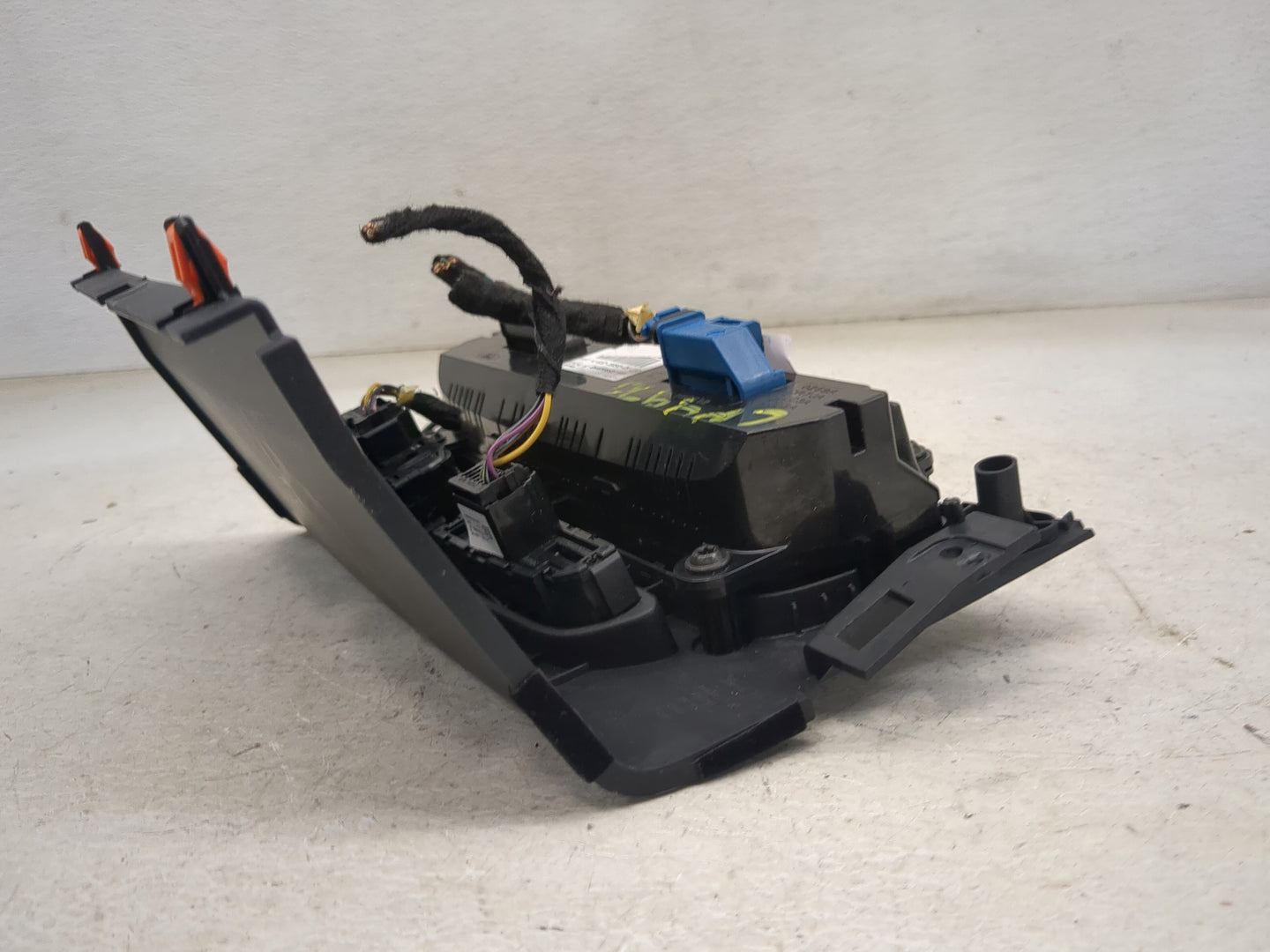 2018-2019 Ford Escape Climate Control Module Temperature AC/Heater Replacement P/N:GJ5T-18C612-CH Fits Fits 2018 2019 OEM Us