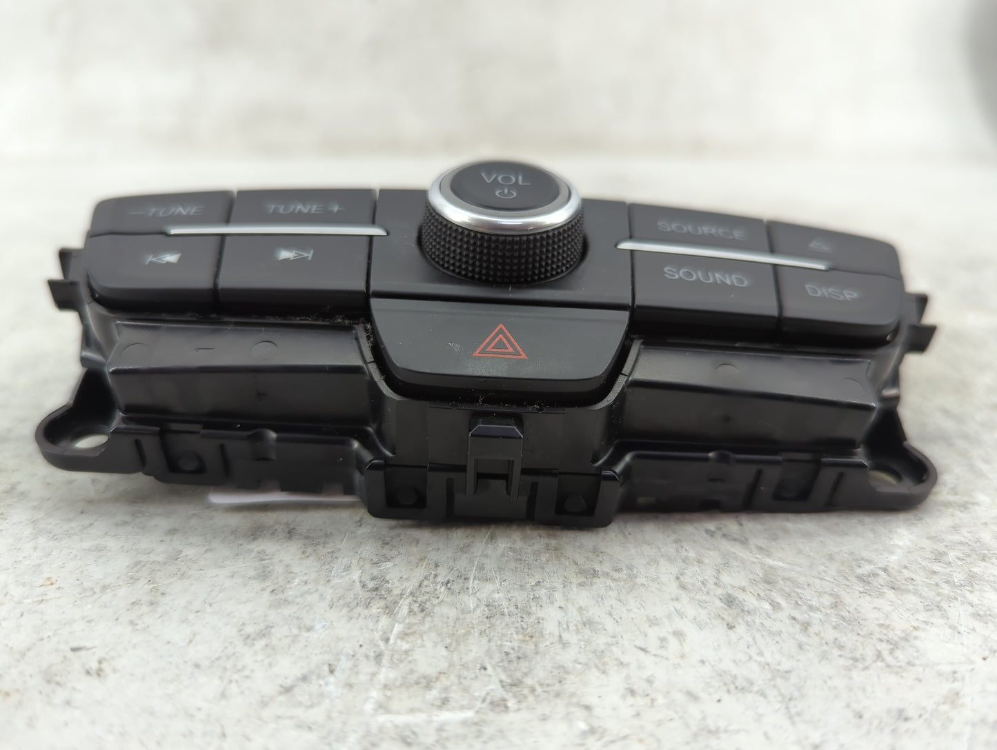 2017-2019 Ford Escape Radio Control Panel 1467995 - Oemusedautoparts1.com