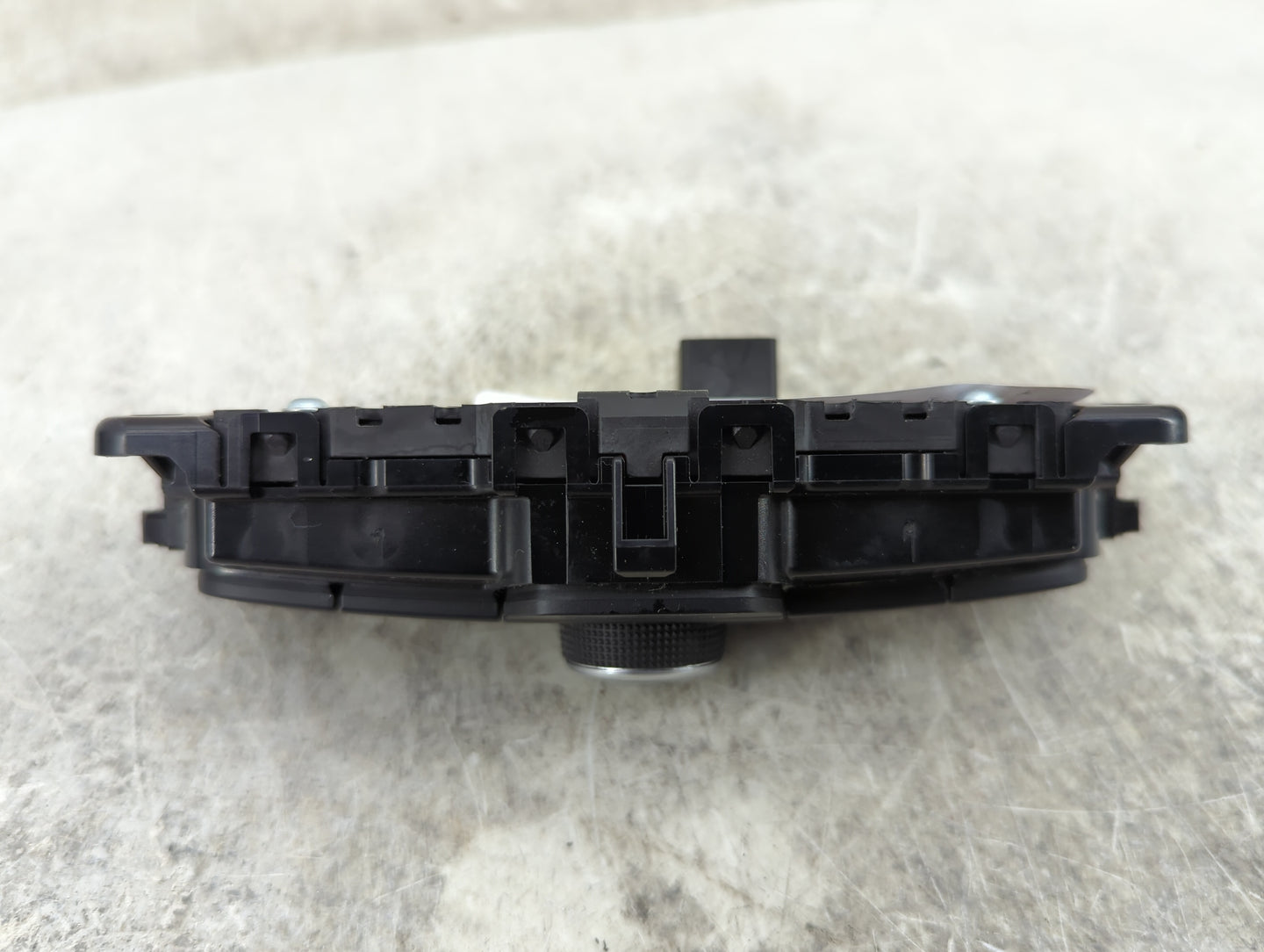 2017-2019 Ford Escape Radio Control Panel 1467995 - Oemusedautoparts1.com