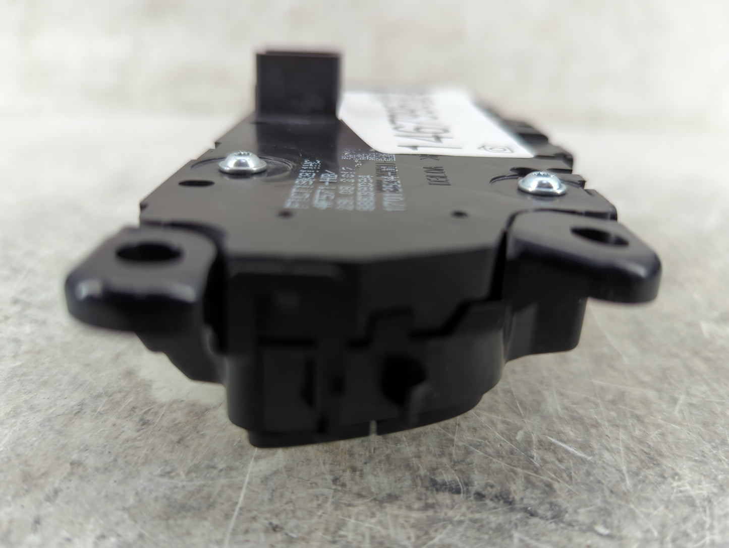 2017-2019 Ford Escape Radio Control Panel 1467995 - Oemusedautoparts1.com