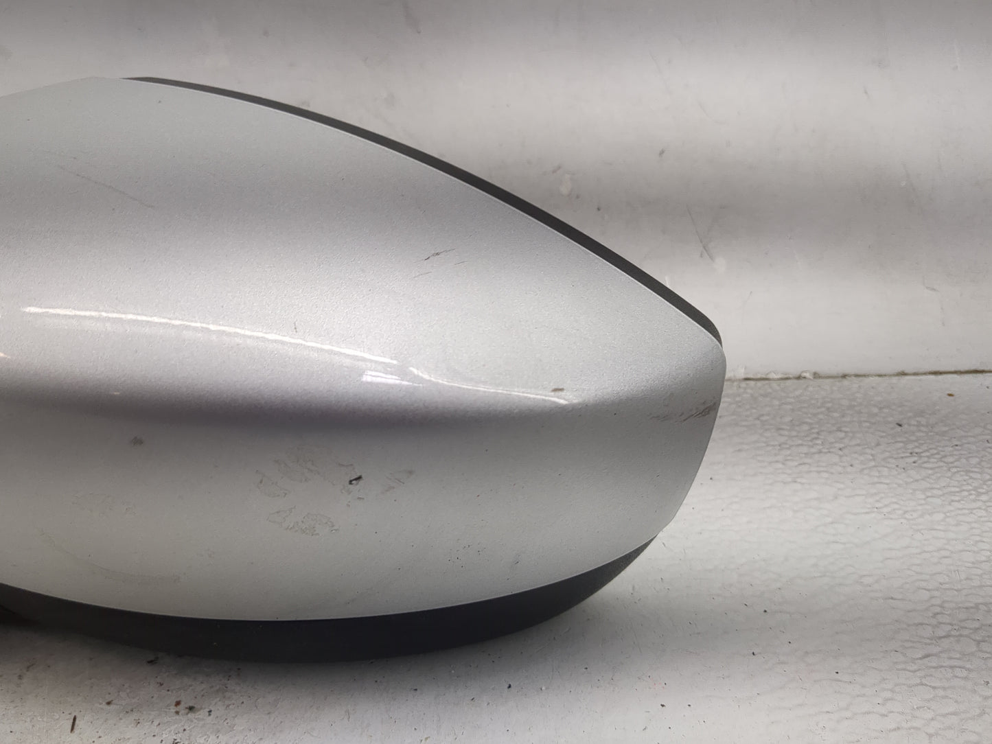 2017-2019 Ford Escape Driver Side View Mirror - Left Door Mirror OEM Used - Oemusedautoparts1.com