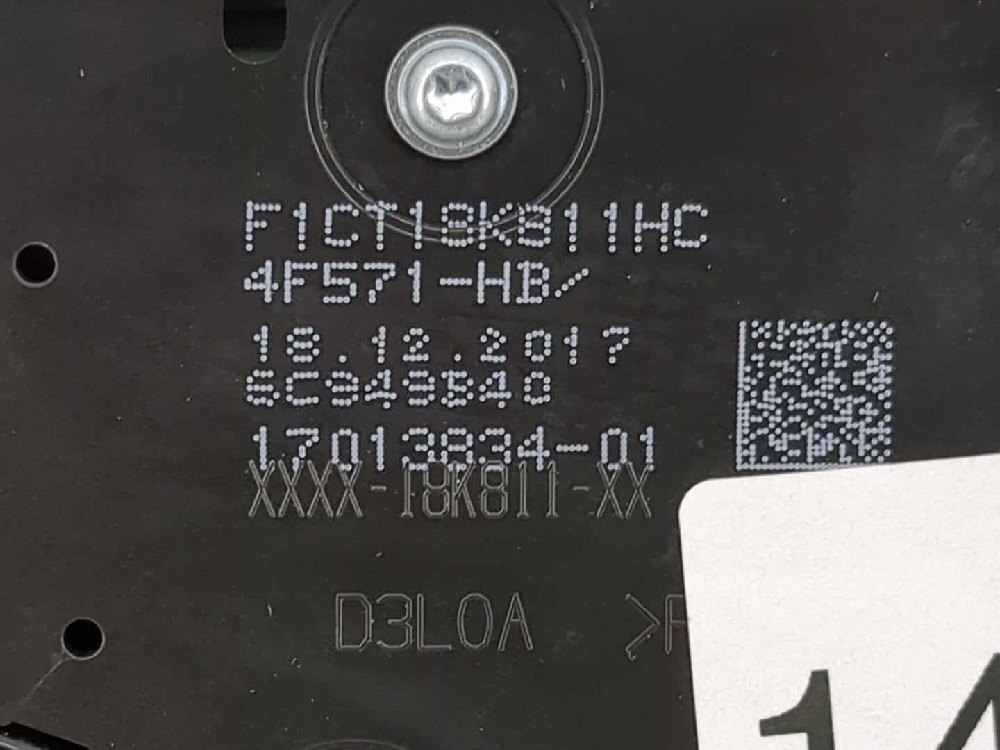 2017-2019 Ford Escape Radio Control Panel 1469461 - Oemusedautoparts1.com