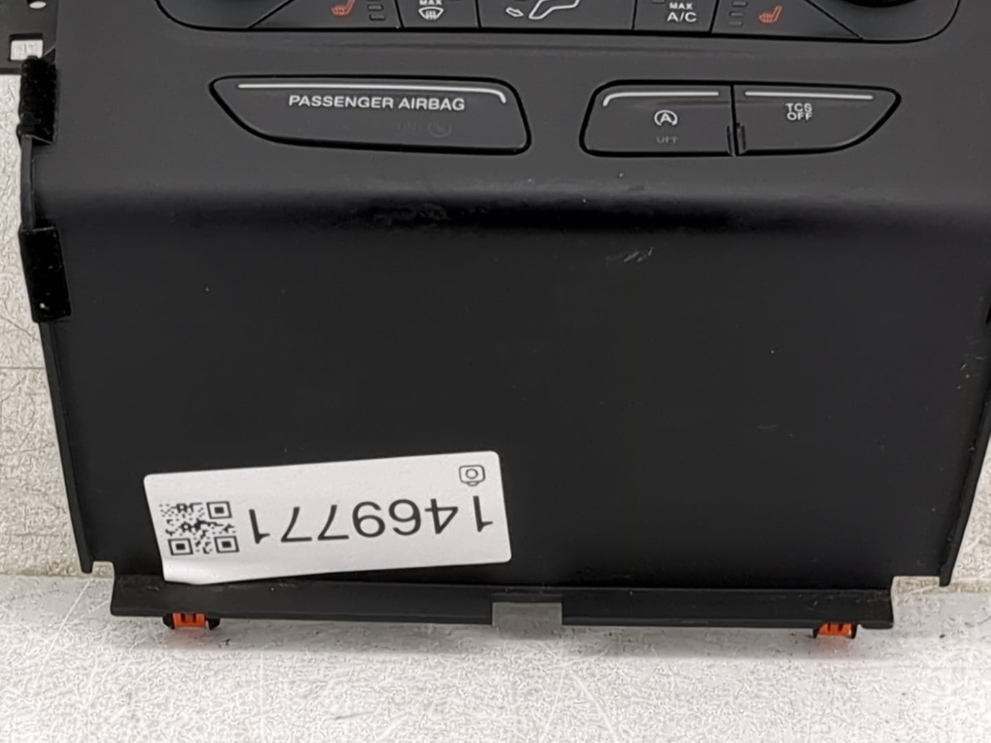 2018-2019 Ford Escape Climate Control Module Temperature AC/Heater Replacement P/N:GJ5T-18C612-CJ Fits Fits 2018 2019 OEM Us