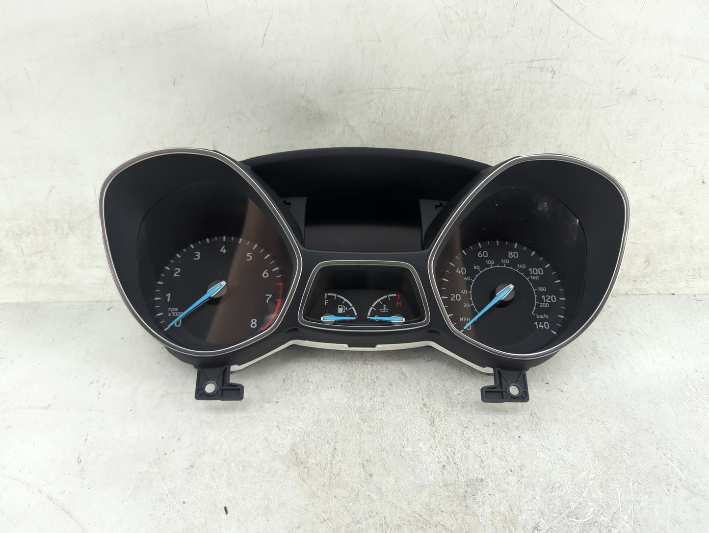 2018 Ford Escape Instrument Cluster Speedometer Gauges P/N:JJ5T-10849 JJ5T-10849-TB, VPCL8F-10894-B Miles:89K Fits OEM Used 
