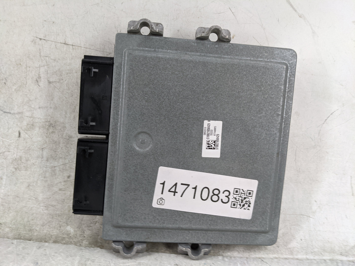 2017-2019 Ford Escape PCM Engine Control Computer ECU ECM PCU OEM P/N:HJ5A-12A650-MA FV6A-12B684-AB Fits Fits 2017 2018 2019