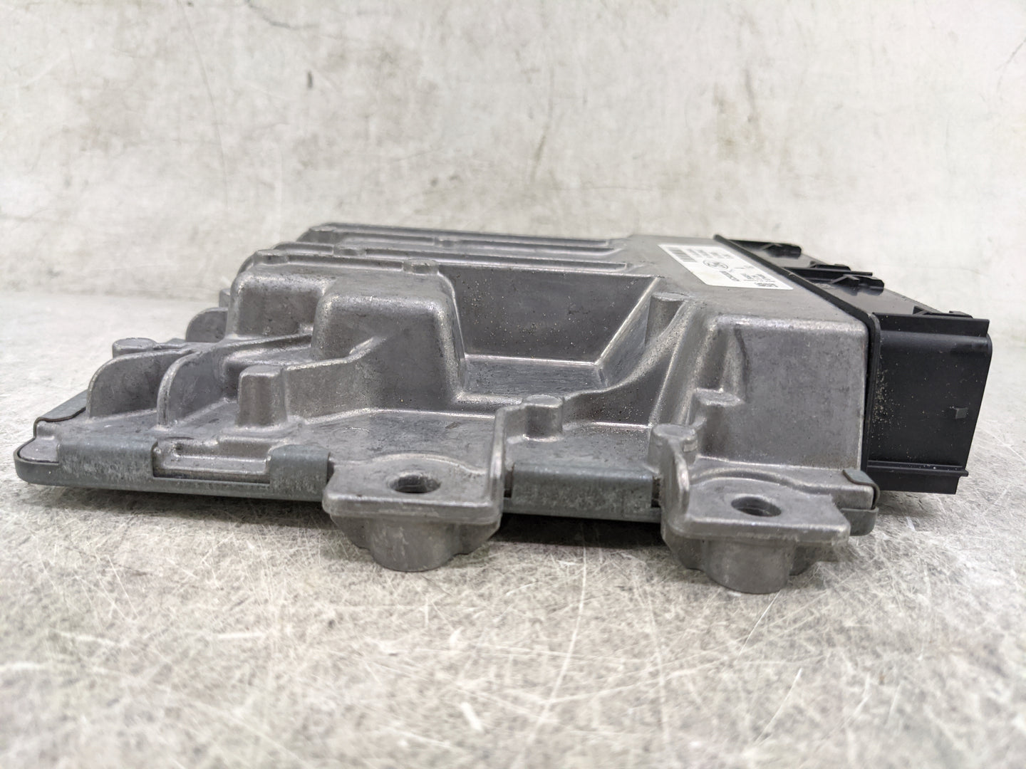 2017-2019 Ford Escape PCM Engine Control Computer ECU ECM PCU OEM P/N:HJ5A-12A650-MA FV6A-12B684-AB Fits Fits 2017 2018 2019