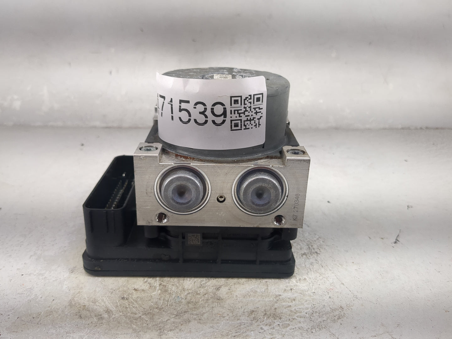 2017-2019 Ford Escape ABS Pump Control Module Replacement P/N:GV61-2C405-CJ Fits Fits 2017 2018 2019 OEM Used Auto Parts - O