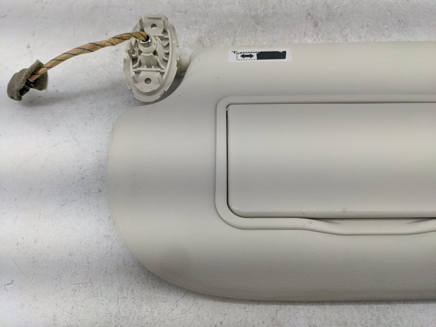 2013-2019 Ford Escape Sun Visor Shade Replacement Driver Left Mirror Fits Fits 2013 2014 2015 2016 2017 2018 2019 OEM Used A