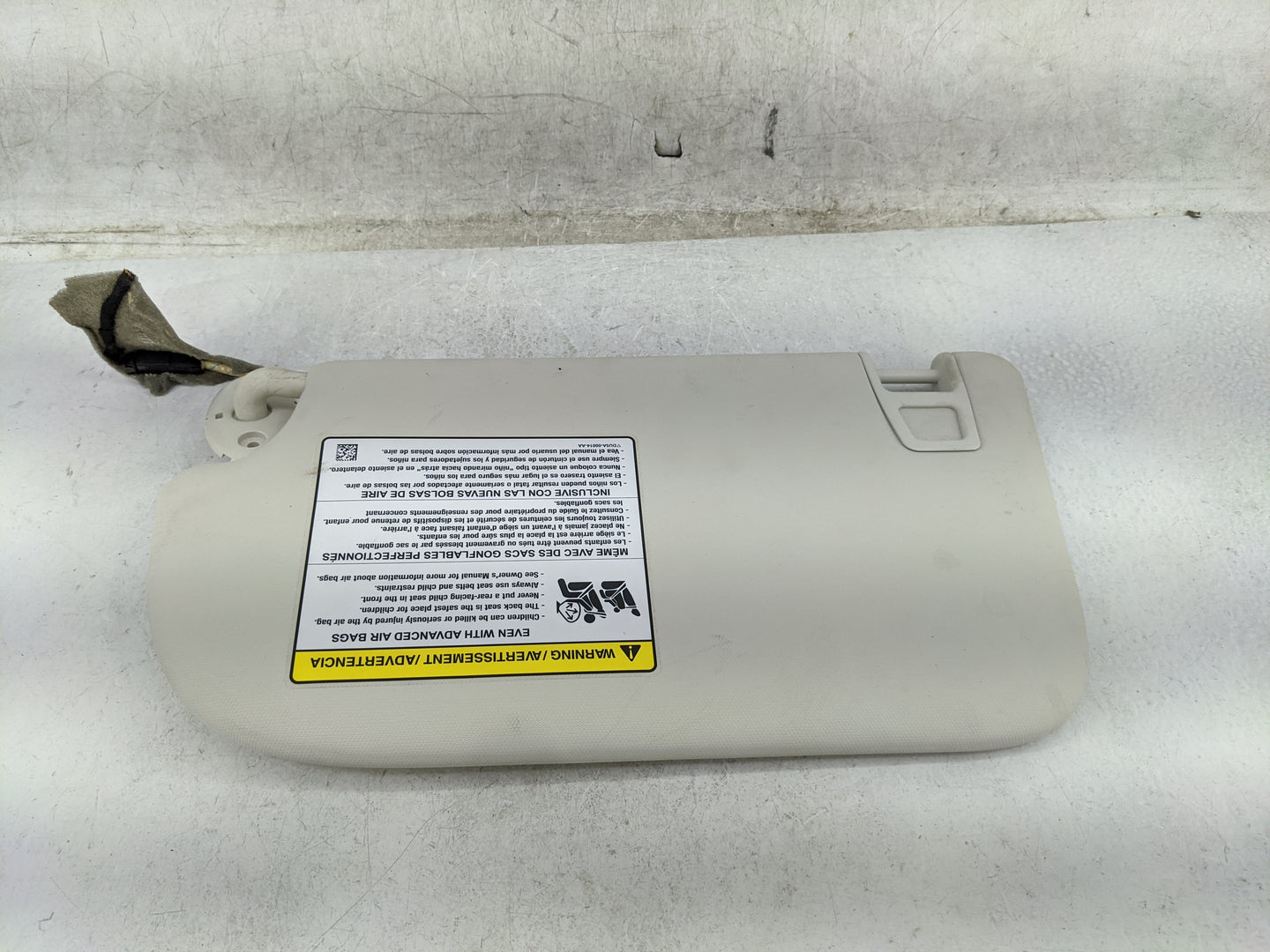 2013-2019 Ford Escape Sun Visor Shade Replacement Passenger Right Mirror Fits Fits 2013 2014 2015 2016 2017 2018 2019 OEM Us