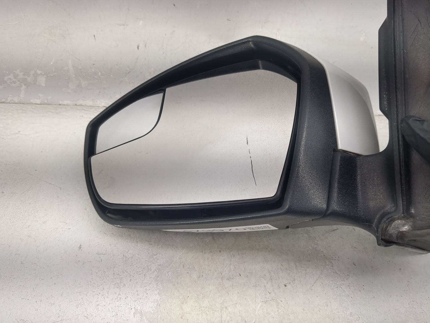 2017-2019 Ford Escape Driver Side View Mirror - Left Door Mirror OEM Used - Oemusedautoparts1.com
