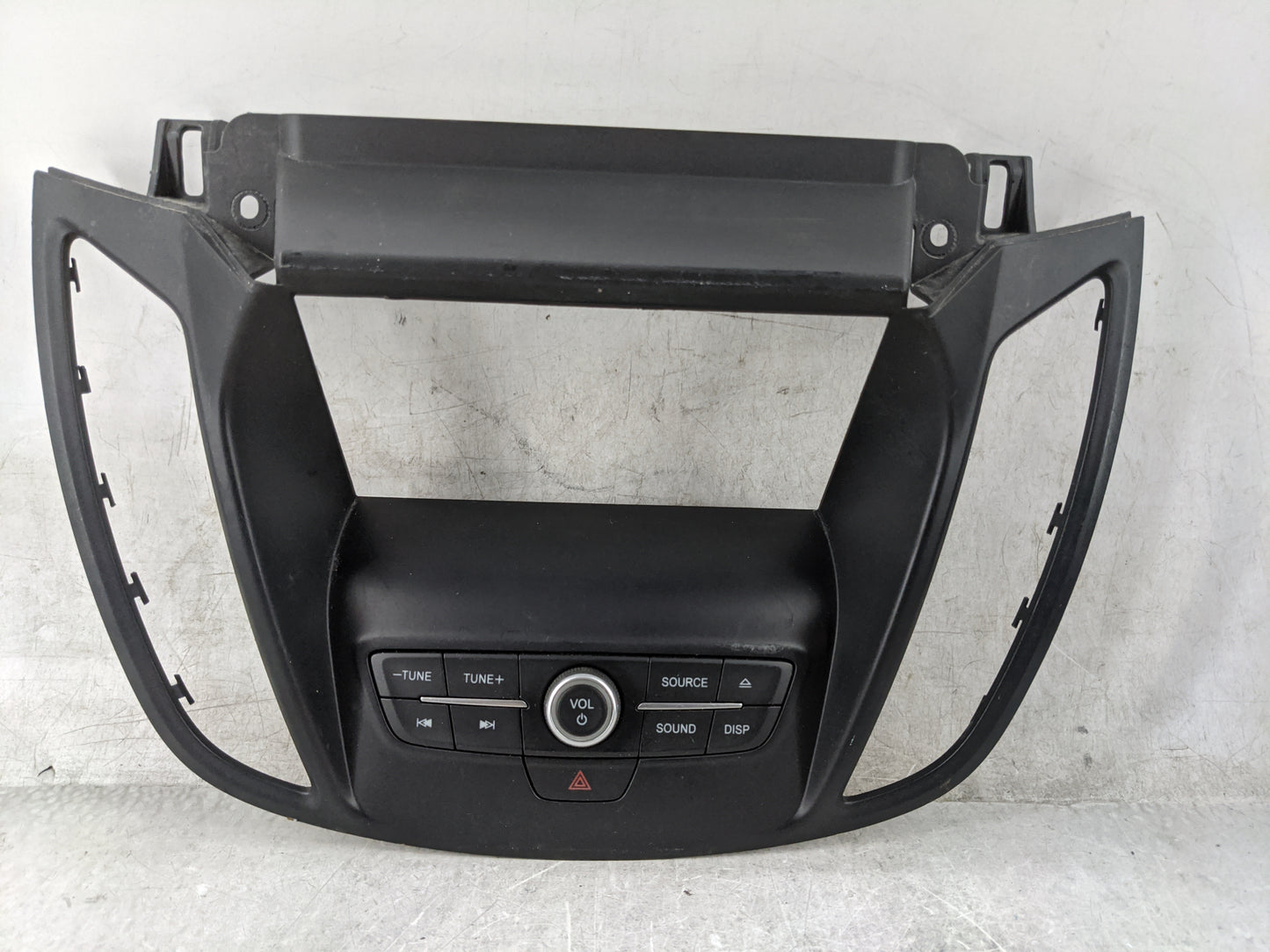 2017-2019 Ford Escape Radio Control Panel Black 1474476 - Oemusedautoparts1.com