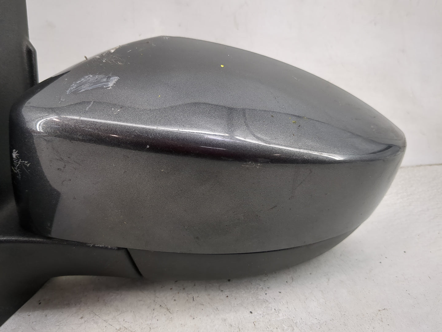 2017-2019 Ford Escape Driver Side View Mirror - Left Door Mirror OEM Used - Oemusedautoparts1.com