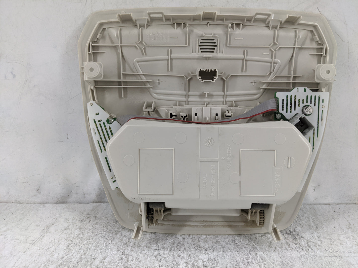 2017-2019 Ford Escape Overhead Roof Console - Oemusedautoparts1.com