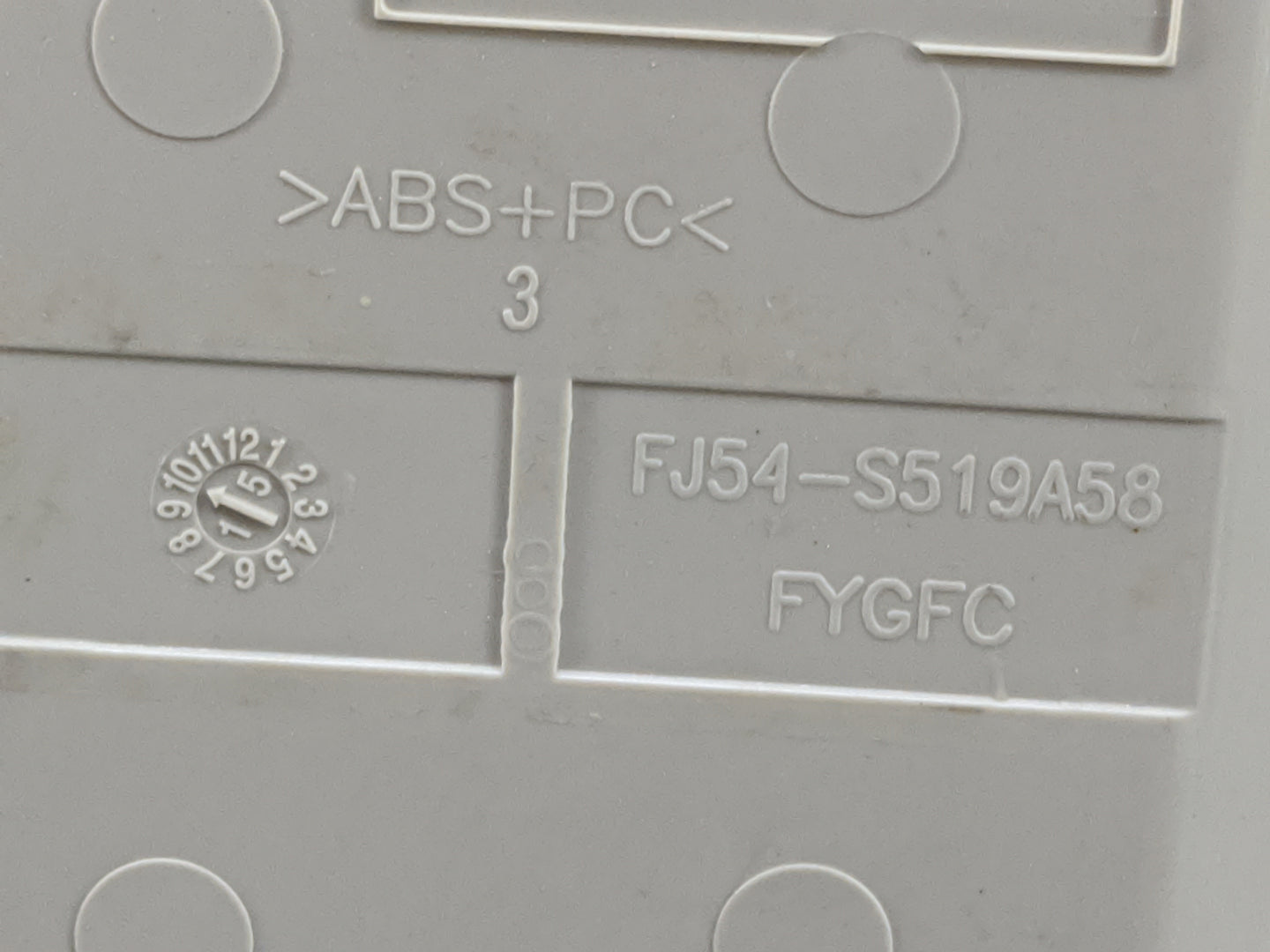2017-2019 Ford Escape Overhead Roof Console - Oemusedautoparts1.com