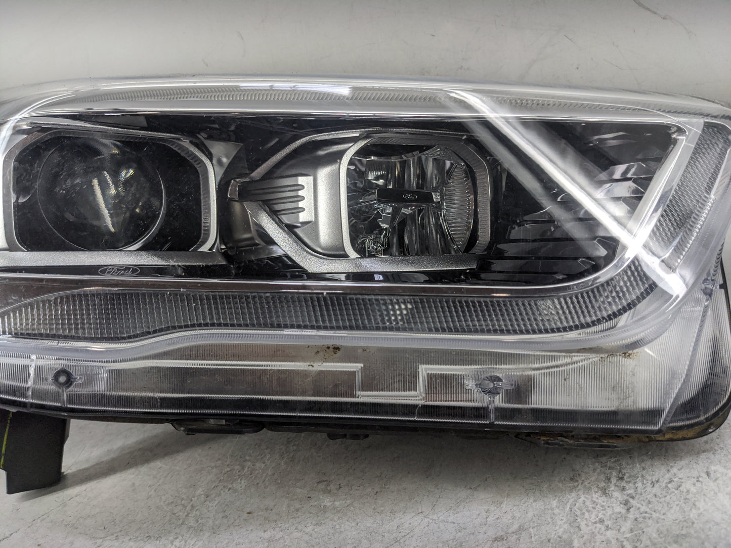 2018 Ford Escape Driver Left Oem Head Light Headlight Lamp Black - Oemusedautoparts1.com