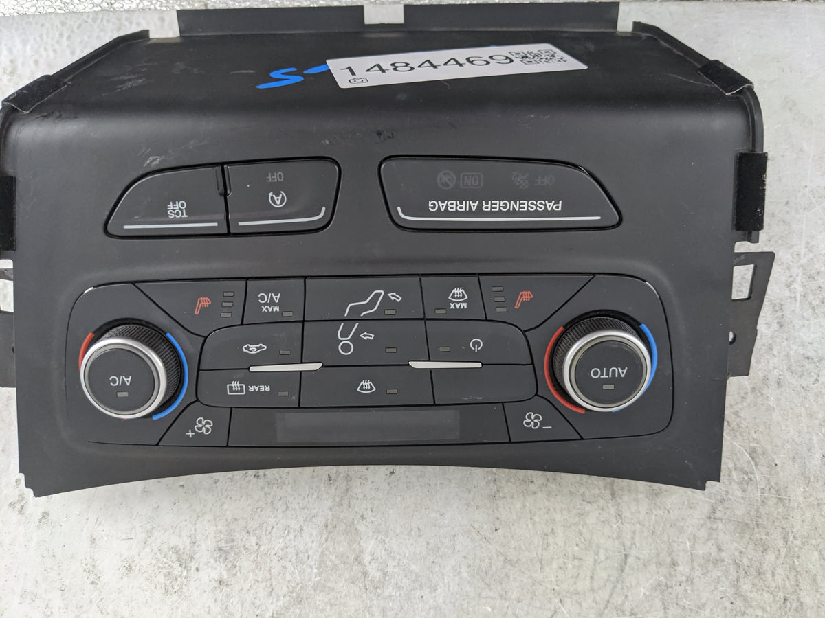 2018-2019 Ford Escape Climate Control Module Temperature AC/Heater Replacement P/N:GJ5T-18C612-CH Fits Fits 2018 2019 OEM Us
