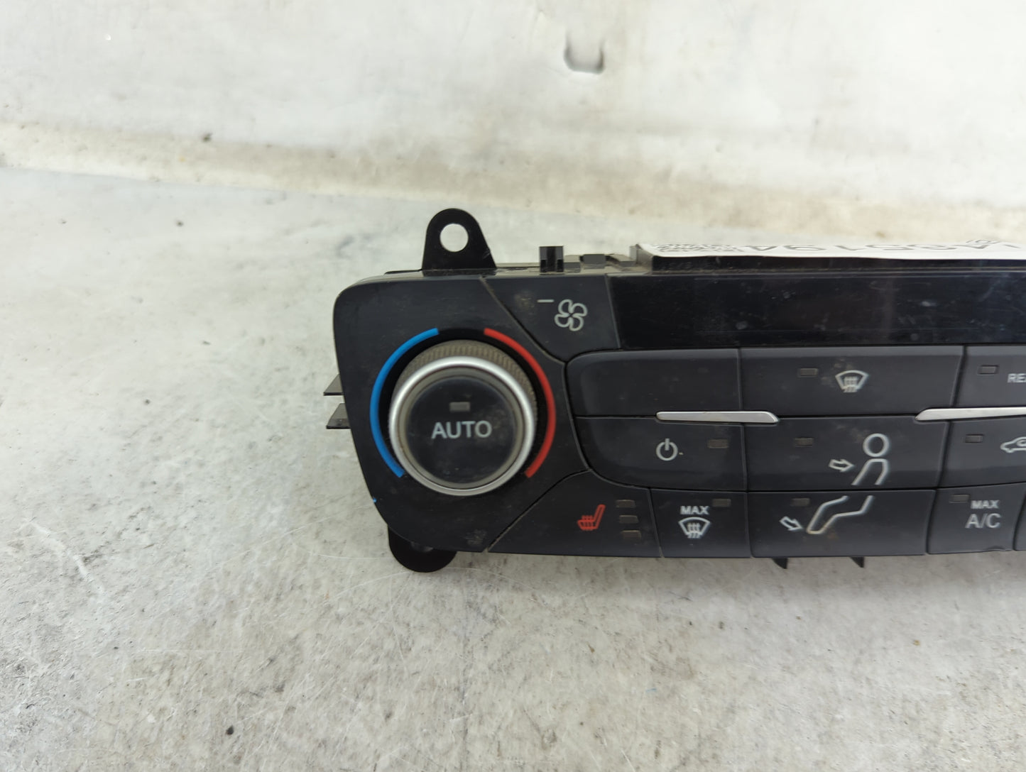 2018-2019 Ford Escape Climate Control Module Temperature AC/Heater Replacement P/N:GJ5T-18C612-CJ Fits Fits 2018 2019 OEM Us