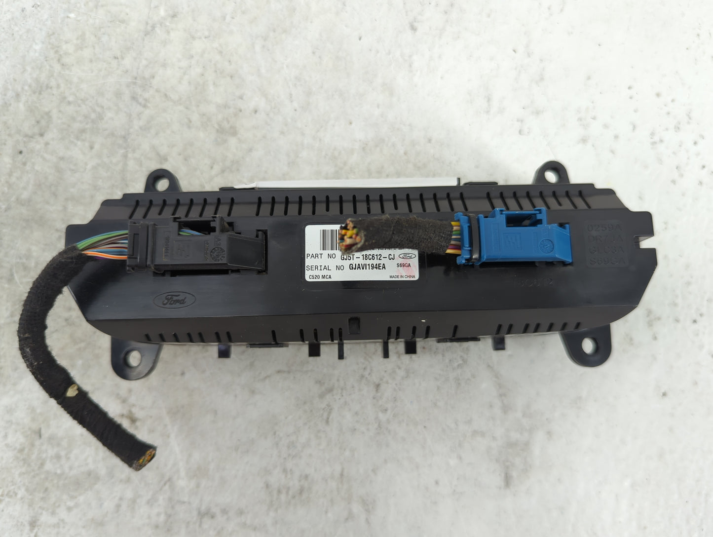2018-2019 Ford Escape Climate Control Module Temperature AC/Heater Replacement P/N:GJ5T-18C612-CJ Fits Fits 2018 2019 OEM Us