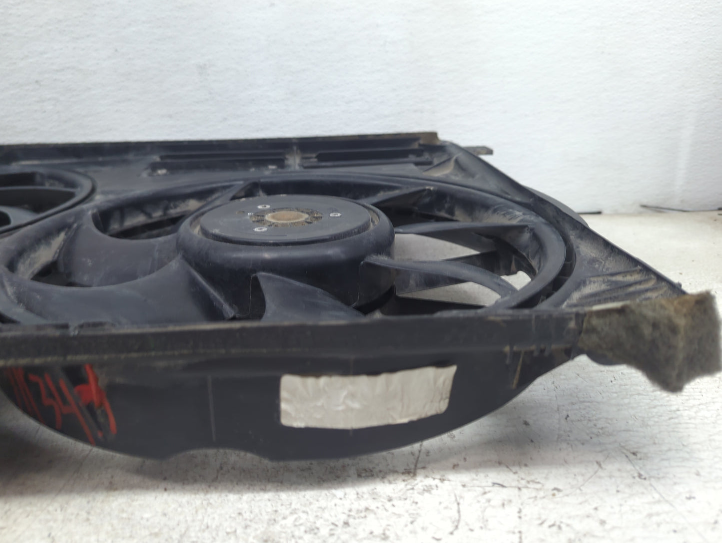 2017-2019 Ford Escape Electric Radiator Cooling Fan Motor Assembly P/N:EJ73-8C607-AO Fits Fits 2015 2016 2017 2018 2019 OEM 