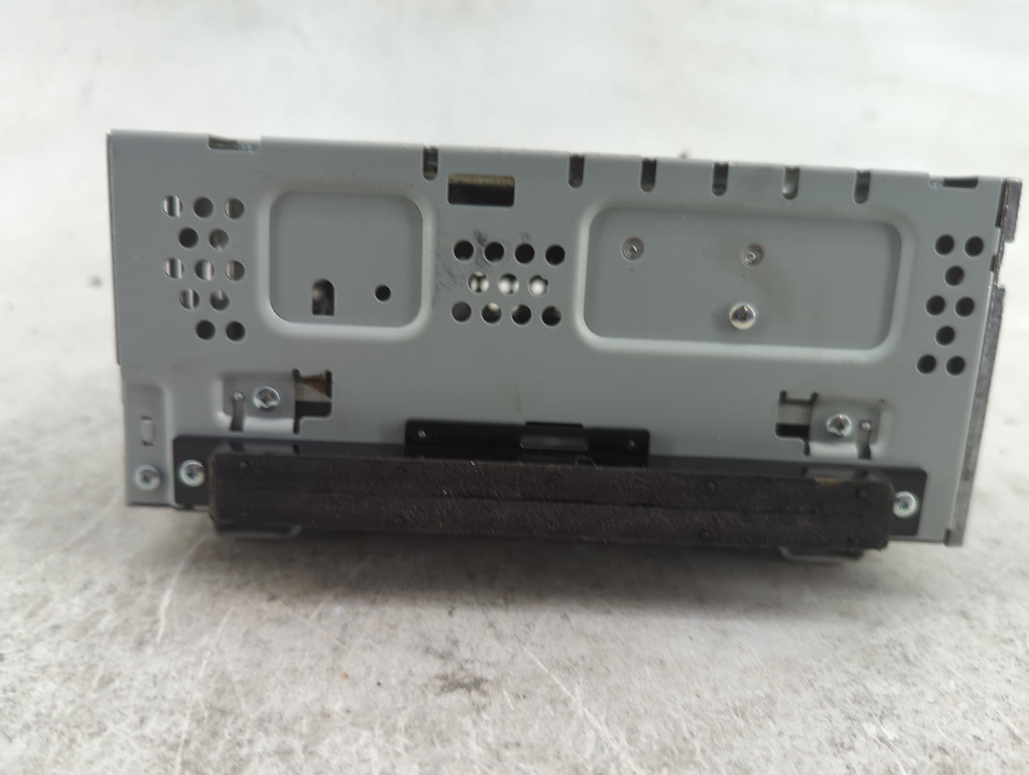 2015-2019 Ford Escape Radio AM FM Cd Player Receiver Replacement P/N:GJ5T-19C107-BE CJ5T-19C107-GA Fits OEM Used Auto Parts 
