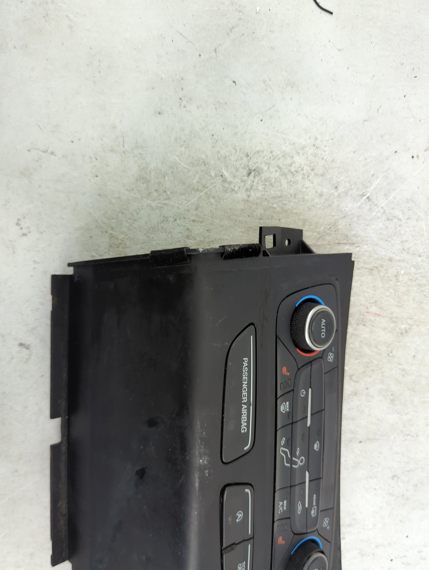 2018-2019 Ford Escape Climate Control Module Temperature AC/Heater Replacement P/N:GJ5T-18C612-CH Fits Fits 2018 2019 OEM Us