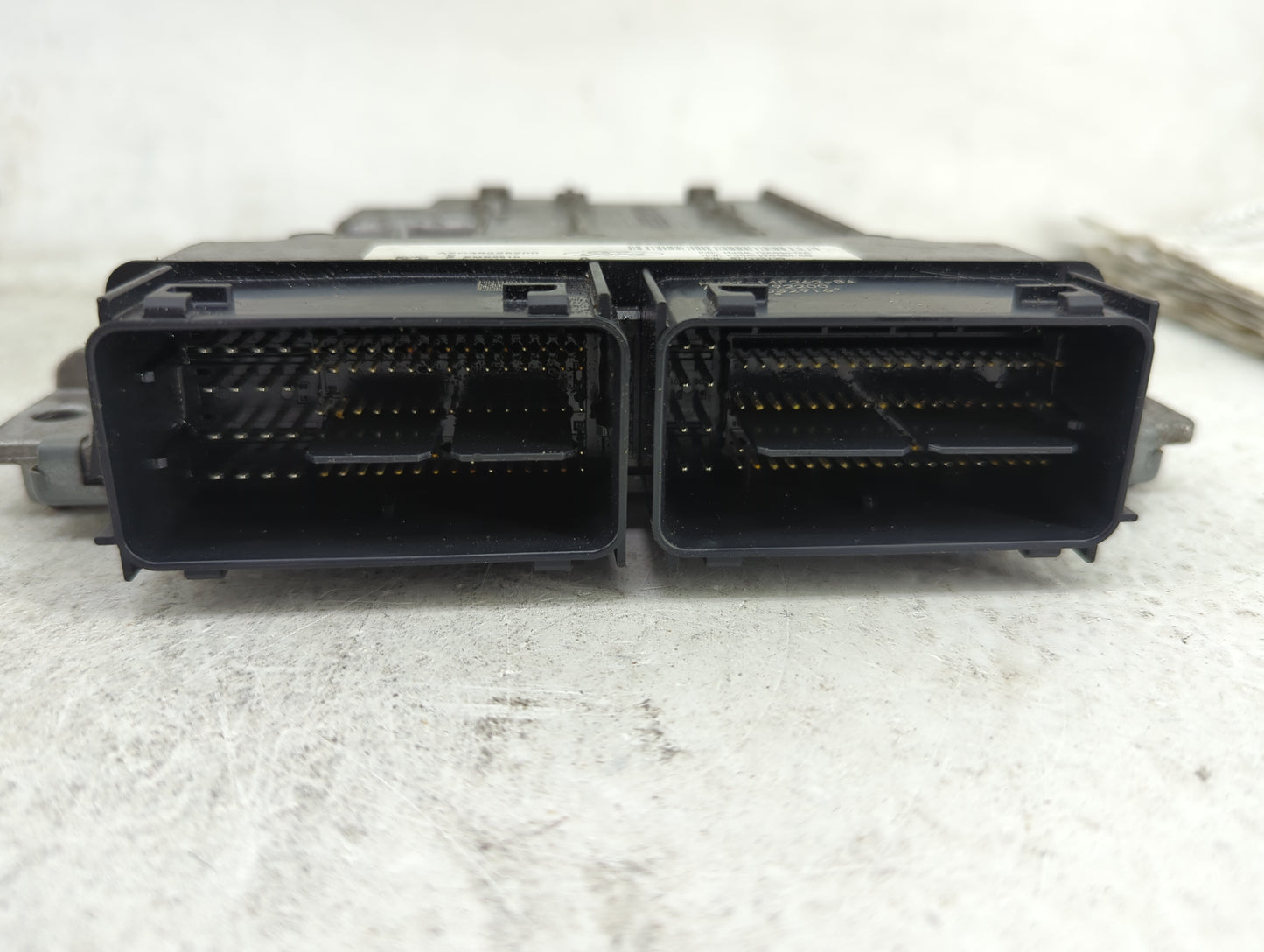 2017-2019 Ford Escape PCM Engine Control Computer ECU ECM PCU OEM P/N:HJ5A-12A650-MA FV6A-12B684-AB Fits Fits 2017 2018 2019